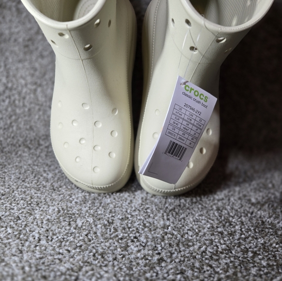 Crocs Classic Bone Waterproof Crush Rain Boots Unisex New 207946-2Y2 - Picture 10 of 16